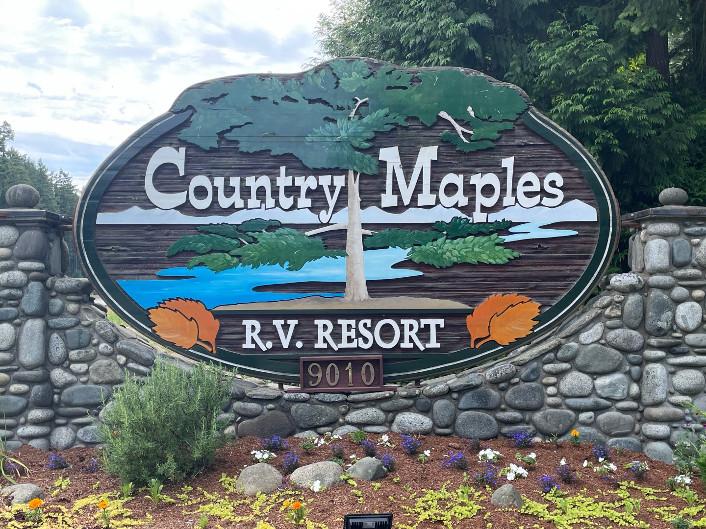Country Maple RV Resort – Work-Camping Review – The Buchanan's Rolling ...