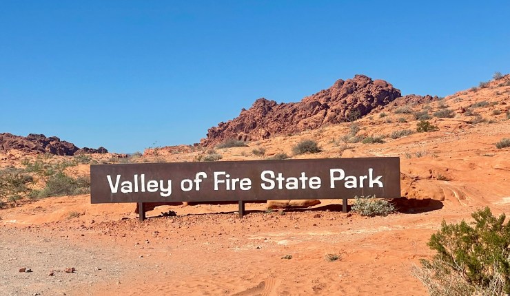 Valley of Fire State Park: Nevada’s Fiery Landscape of Time, Stone, and History